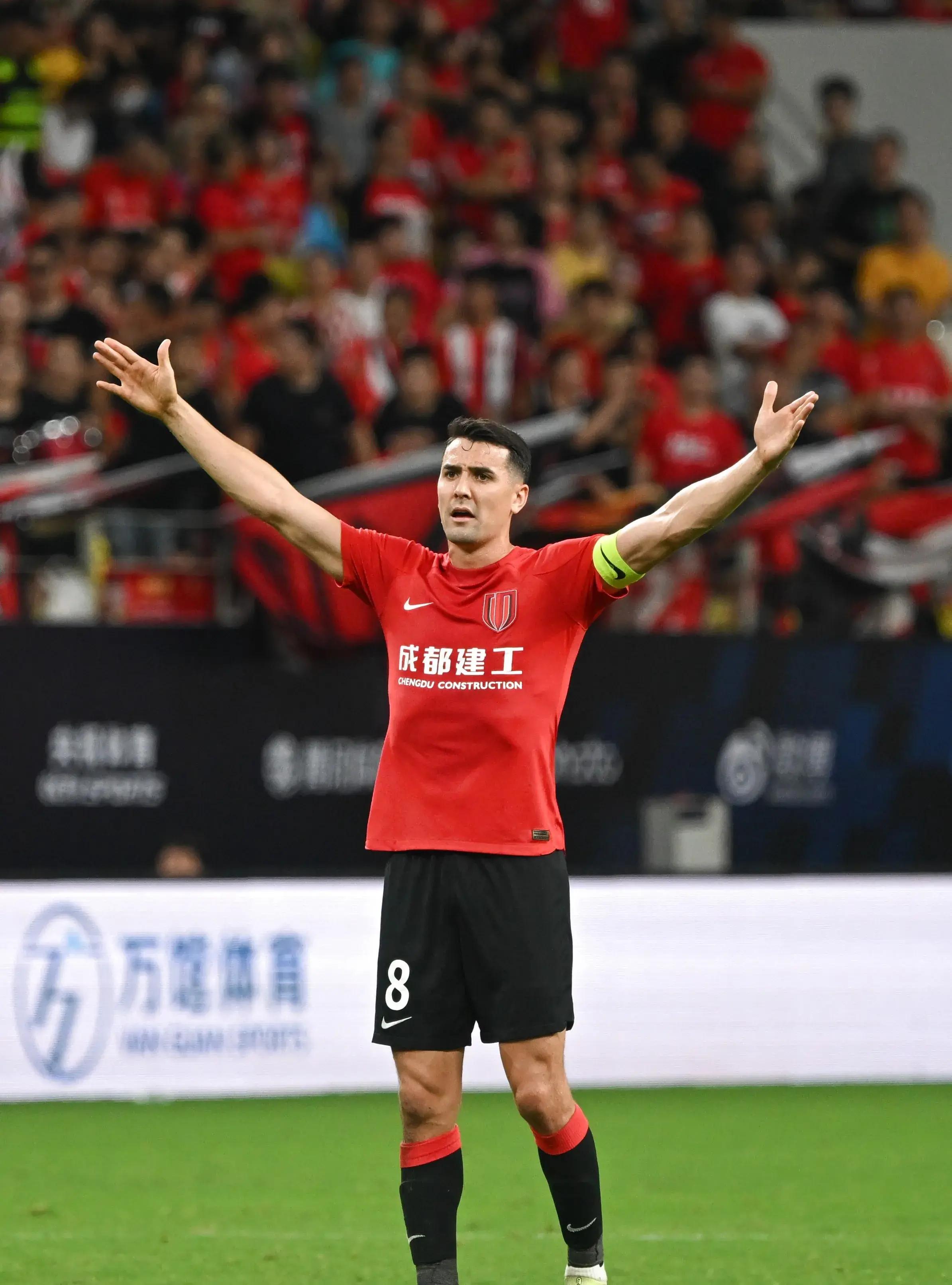 比利亚雷亚尔vs帕纳辛奈科斯