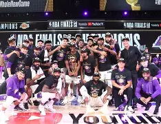 NBA总决赛今晚走向成谜，迈阿密热火刷新队史纪录，话题不断，球探报告显示潜力